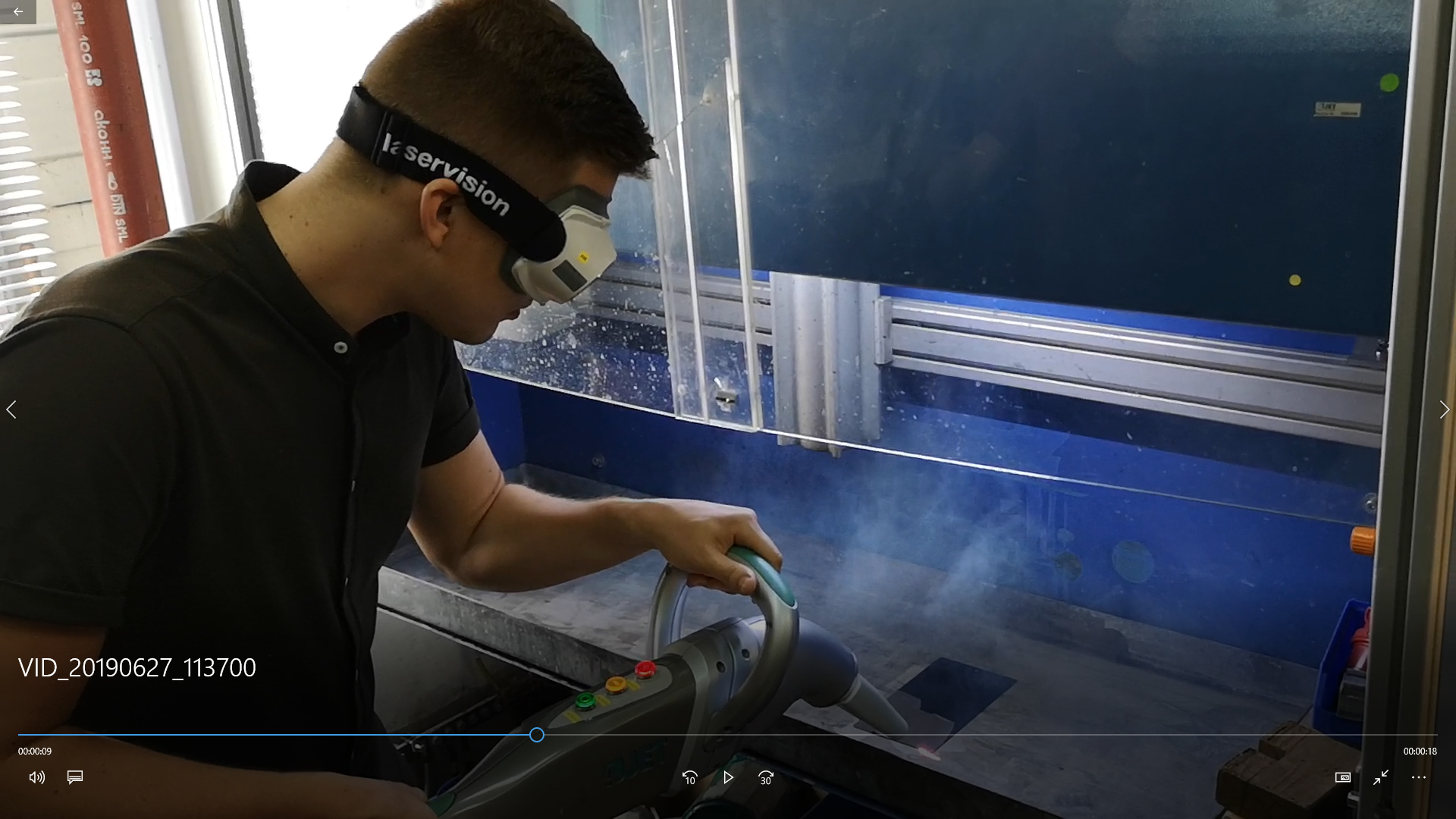 slide do filmu czyszczenie laserowe